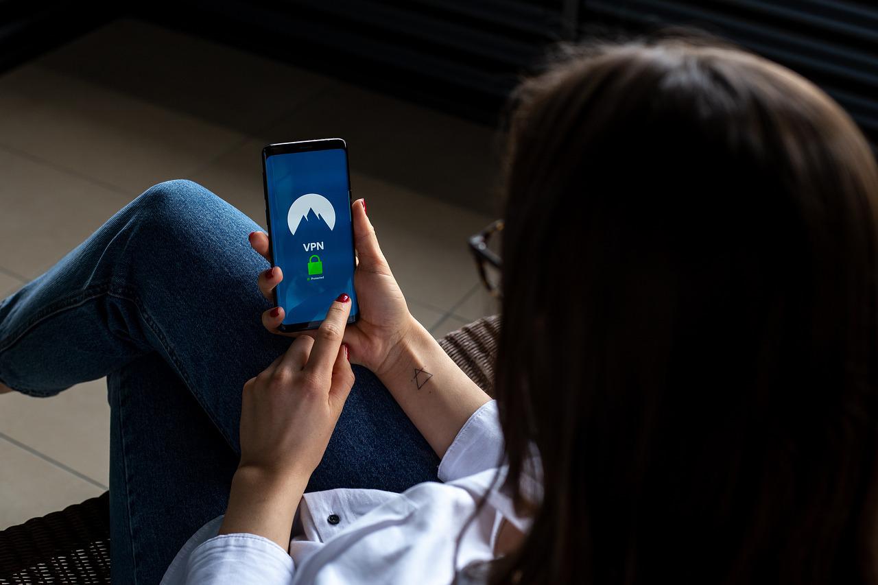 Fournisseurs de VPN et blocages d'IP : la lutte contre le piratage en France et en Espagne affecte des milliers d'entreprises
