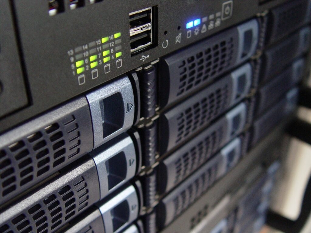 Qu'est-ce qu'OpenStack ? La technologie open source idéale pour le cloud public et le cloud privé