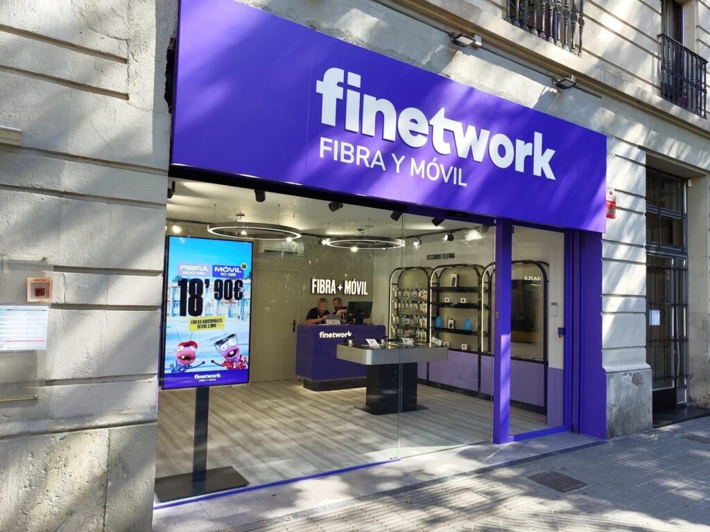 Finetwork complète sa transformation en MVNO et prend en charge la gestion de 1,2 million de lignes mobiles