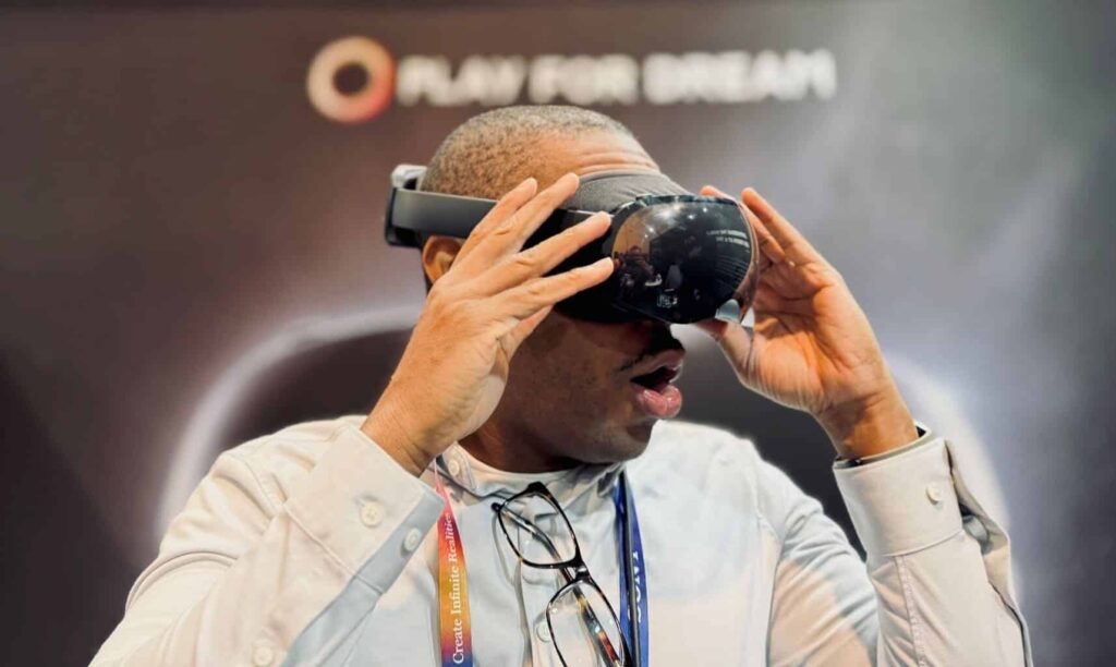 Jouez pour rêver MR : Le premier ordinateur spatial sous Android dévoilé au CES 2025