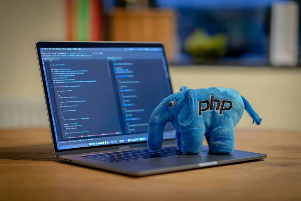 PHP 8 et ses versions les plus récentes : avancées en performance, sécurité et compatibilité