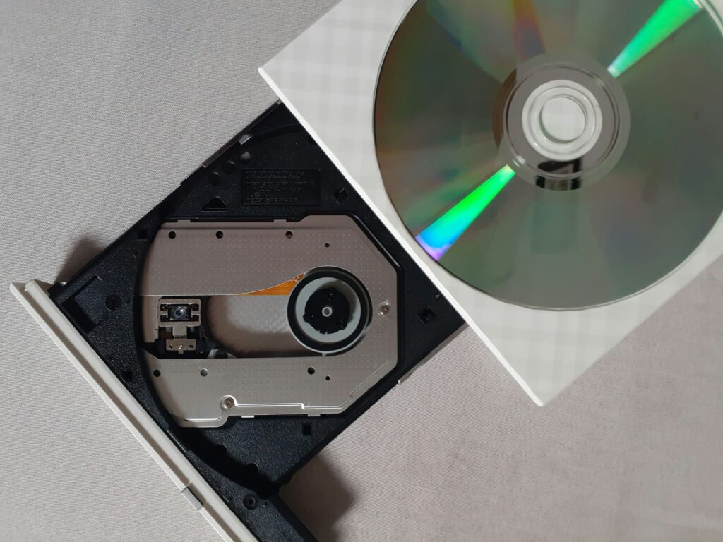 Sony abandonne les formats physiques : la fin d'une ère menée par le Blu-ray et d'autres supports iconiques