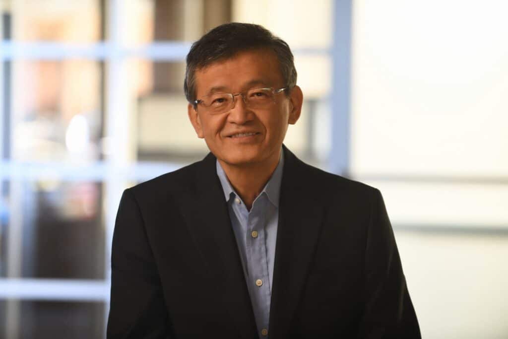 Intel Vision 2025 : Lip-Bu Tan fait ses débuts en tant que PDG avec un discours axé sur l'innovation technologique
