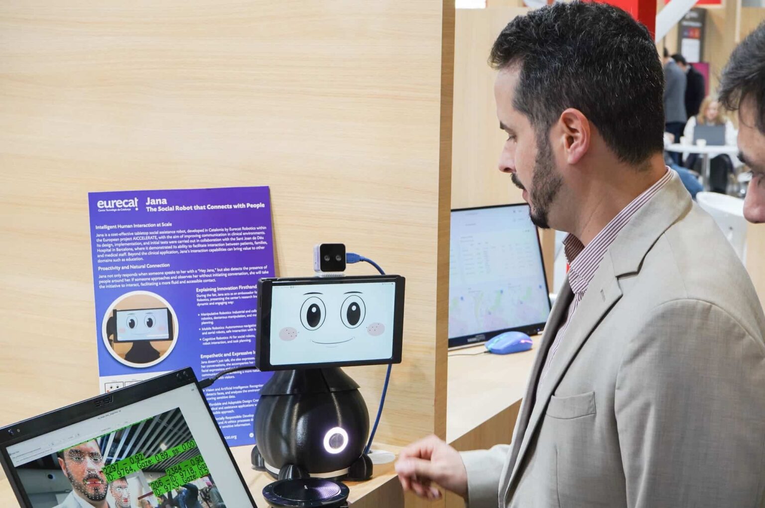 Jana, le robot social d'Eurecat qui humanise la communication dans les milieux cliniques