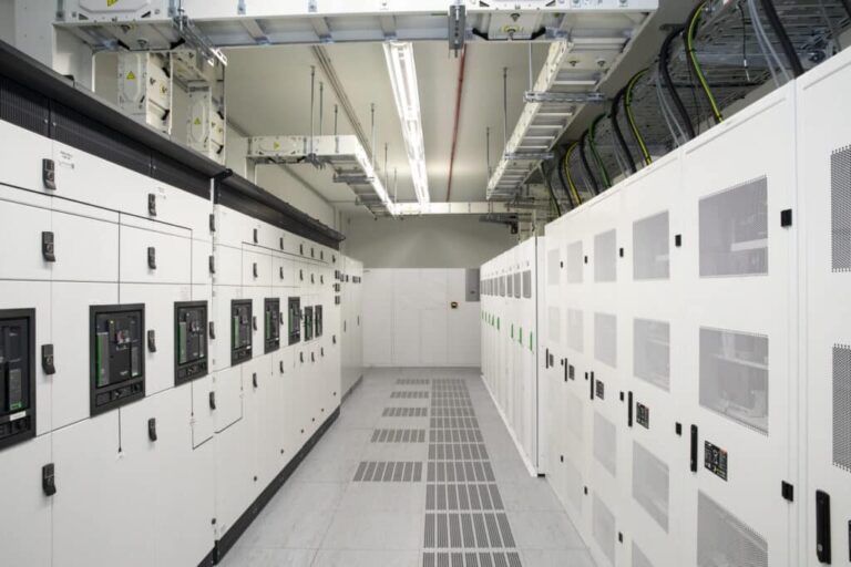 Carrier obtient pour la première fois la certification Eurovent pour les refroidisseurs aériens FreeCooling conçus pour les centres de données.