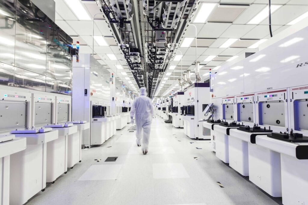 Intel et TSMC négocient une coentreprise pour fabriquer des puces sur sol américain