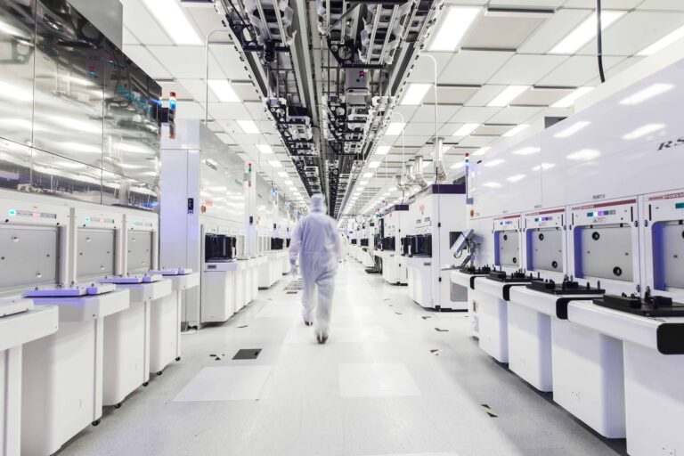 Intel et TSMC négocient une coentreprise pour fabriquer des puces sur sol américain