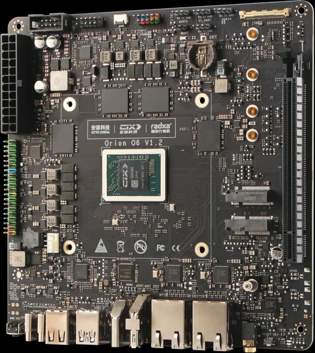 Radxa et AMI présentent au COMPUTEX 2025 la première carte mère Armv9 open source pour IA avec le firmware Aptio V