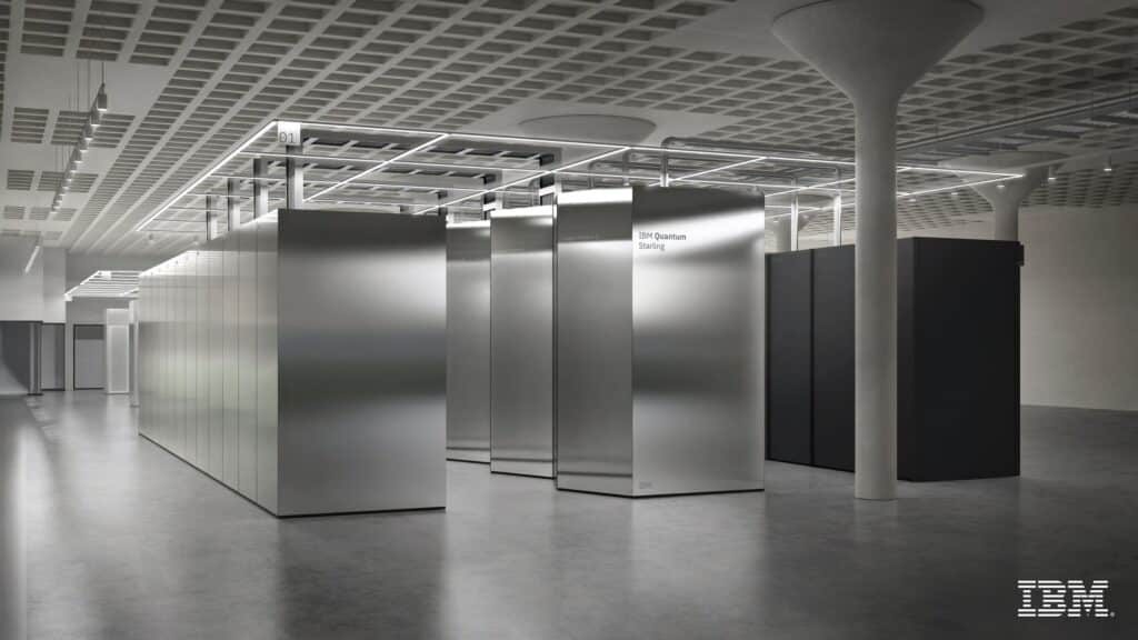 IBM annonce la construction du premier ordinateur quantique tolérant aux pannes à grande échelle dans son nouveau centre de données quantiques.