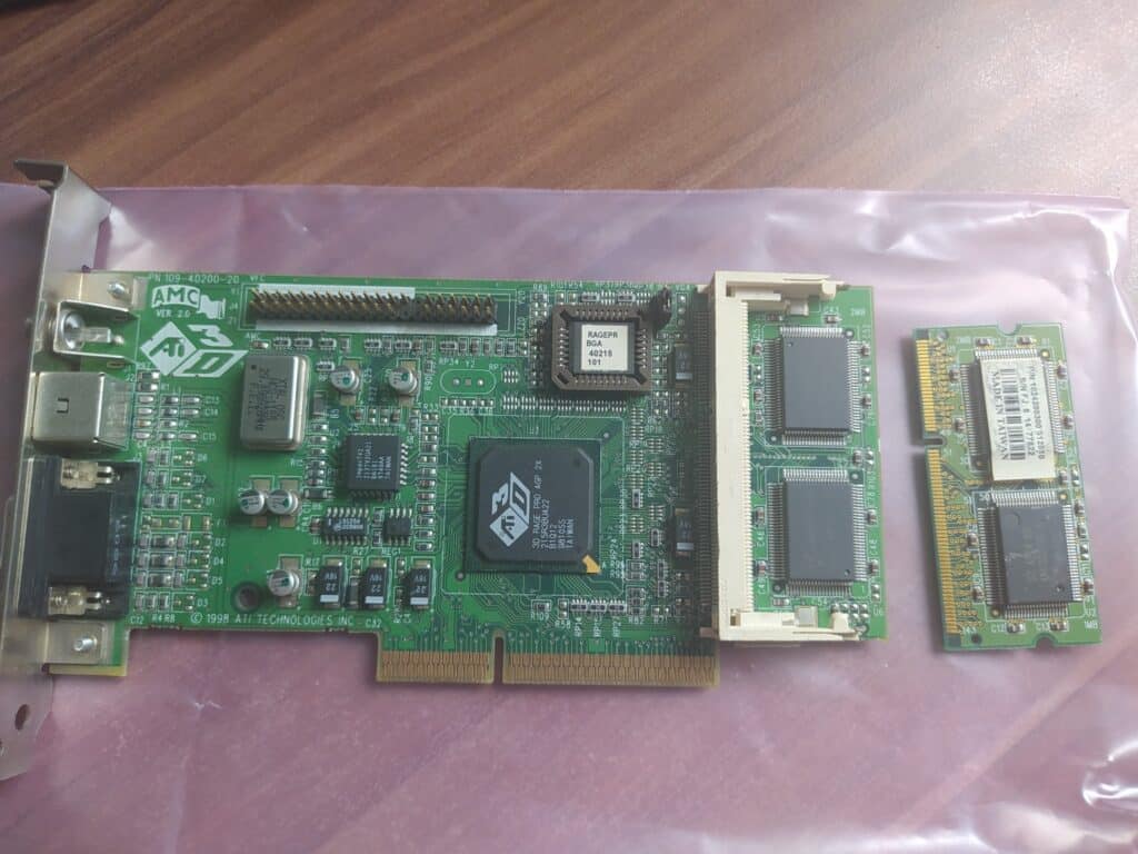 Et si les GPU avaient une mémoire extensible ? La mémoire oubliée de la VRAM modulaire et pourquoi elle n'existe plus