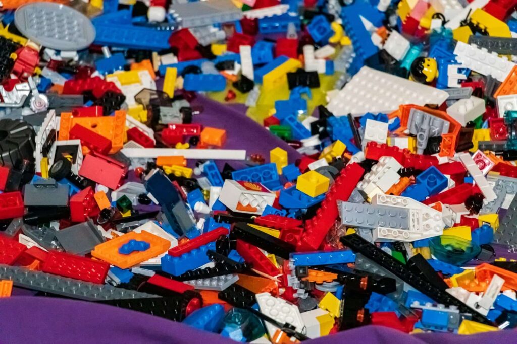 LEGO suspend son service Pick a Brick en Amérique du Nord en raison de l'impact des droits de douane