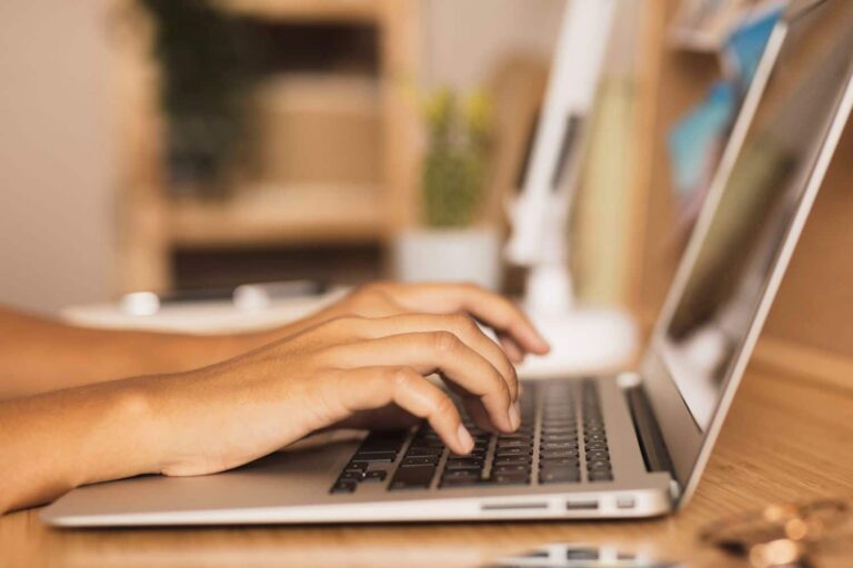 Le marché des PC aux États-Unis diminue de 1,4 % au deuxième trimestre 2025 malgré la croissance du secteur commercial
