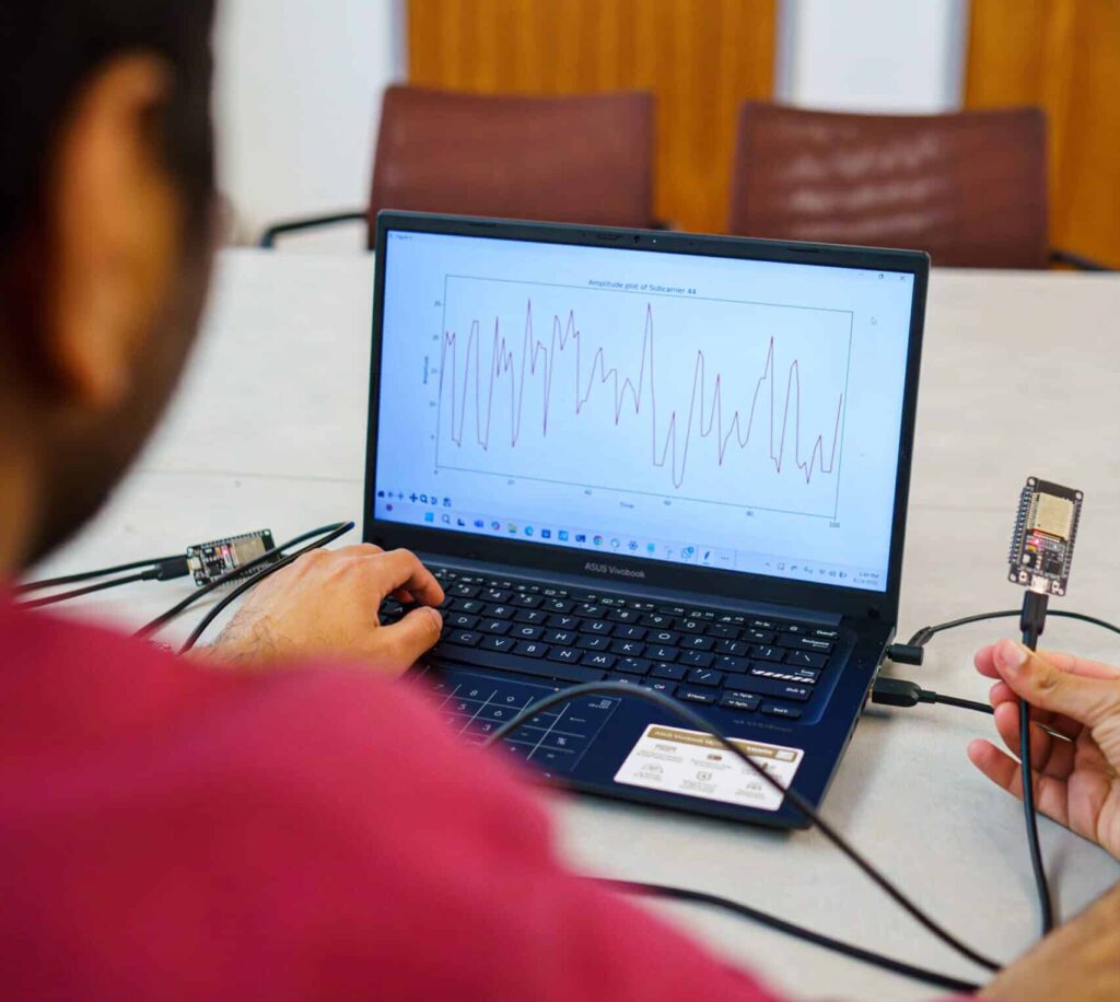 Un battement avec Wi-Fi : des chercheurs de l'UC Santa Cruz montrent comment mesurer le pouls avec des routeurs bon marché, sans wearables et avec une précision clinique