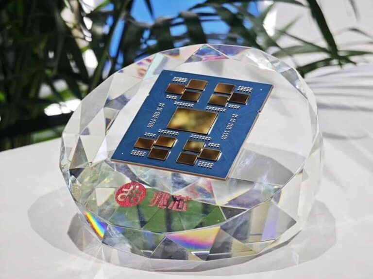 Zhaoxin dévoile les détails du KaiSheng KH-50000 : jusqu'à 96 cœurs, DDR5-5200 en 12 canaux, 128 lignes PCIe 5.0 et x86 « maison » pour le cloud et l'edge