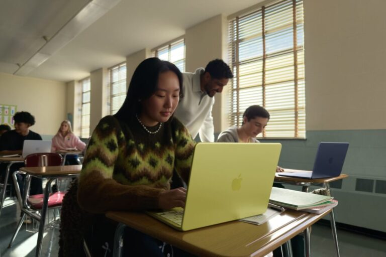 Apple veut fabriquer 10 millions de MacBook Neo malgré le engorgement des puces