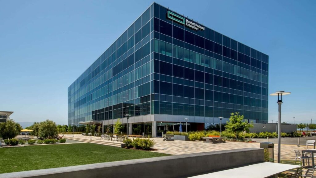 HPE veut que les réseaux se réparent eux-mêmes avec une IA agissante