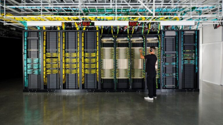 NVIDIA veut transformer les centres de données en usines d'IA