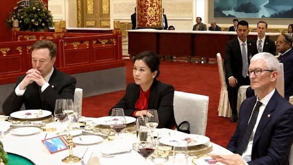 Zhou Qunfei, la femme entre Cook et Musk qui explique l'autre face de la technologie