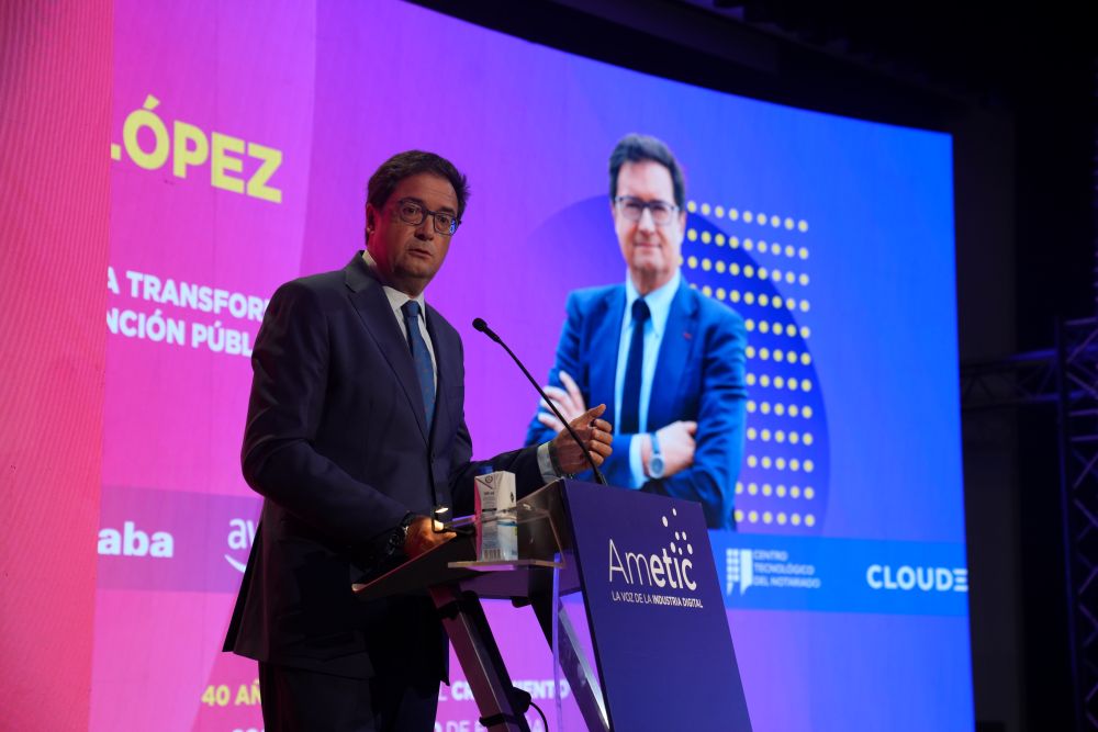 Le gouvernement alloue 180 millions pour intégrer l'IA à 372 projets d'entreprise