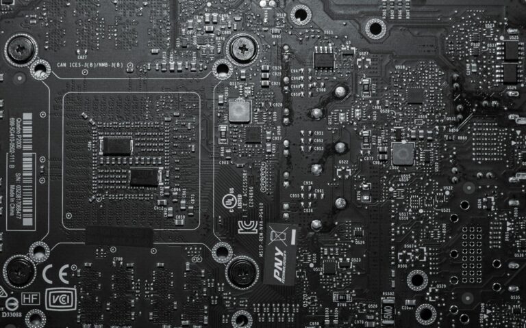 Nan Ya prévoit une augmentation jusqu'à 25 % des matériaux pour plaques électroniques