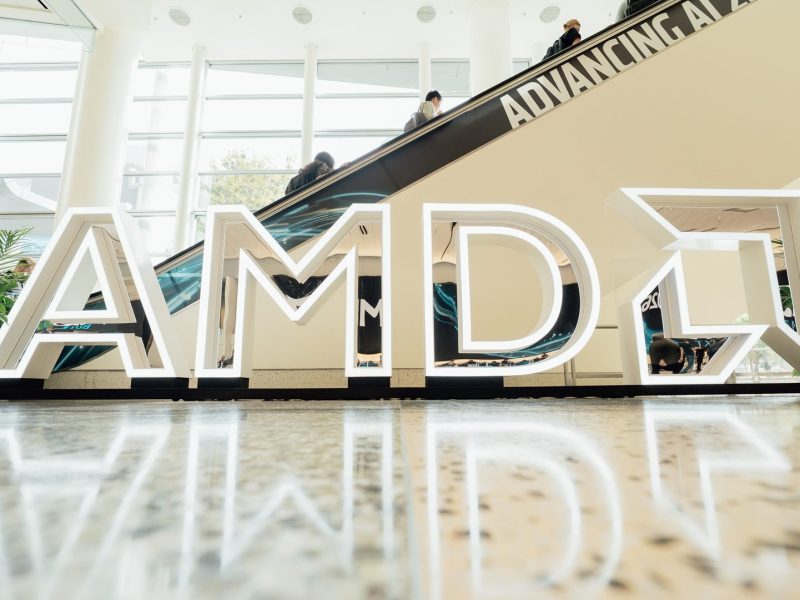 AMD transforme Advancing AI 2026 en une offensive totale contre NVIDIA : toutes les annonces de l'événement