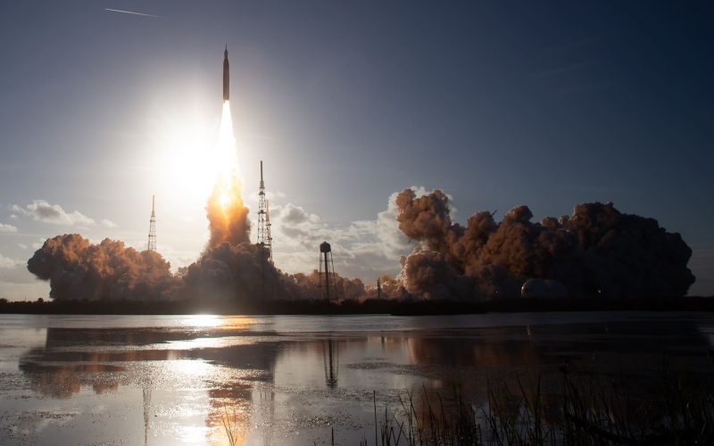 AT&T et FirstNet renforcent les communications de la mission Artemis II vers la Lune