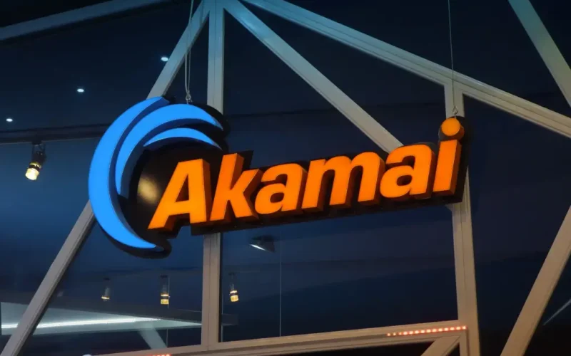 Akamai lance AI Grid Intelligent Orchestration pour l'inférence distribuée dans 4 400 emplacements périphériques