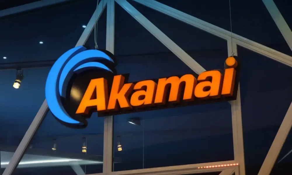 Akamai lance AI Grid Intelligent Orchestration pour l'inférence distribuée dans 4 400 emplacements périphériques