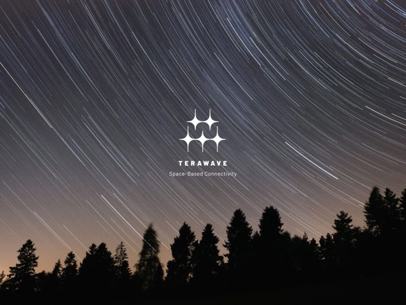 Blue Origin entre dans la course de l'internet satellite avec TeraWave : un réseau conçu pour les entreprises qui promet jusqu'à 6 Tbps