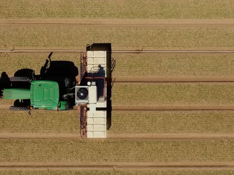 Carbon Robotics et son LaserWeeder G2 : l'arme laser contre les mauvaises herbes intégrant 24 GPU NVIDIA