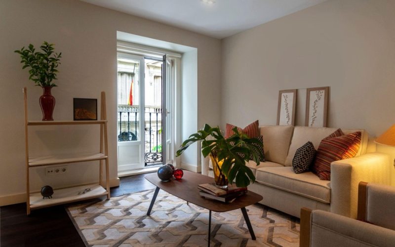 Comment choisir le canapé à deux places idéal pour votre petit ou moyen salon