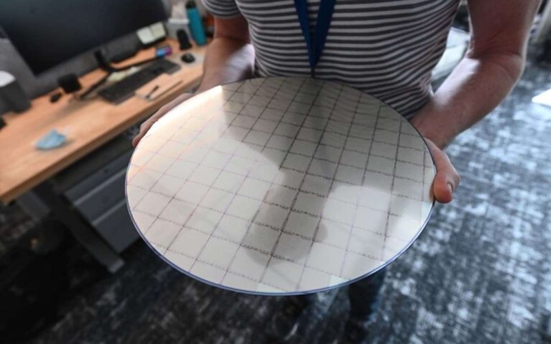 GlobalWafers accuse le coût de son expansion tandis que l'IA relance la demande en wafers