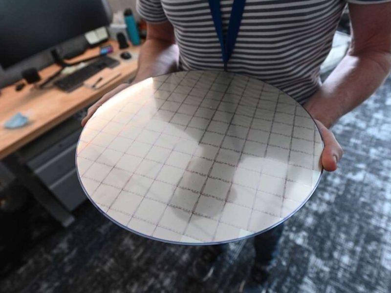 GlobalWafers accuse le coût de son expansion tandis que l'IA relance la demande en wafers