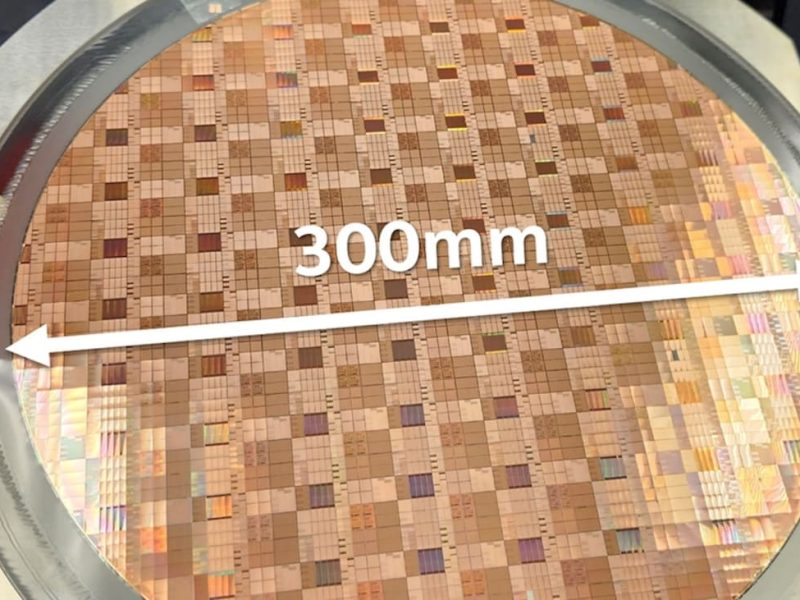 Intel présente le chiplet GaN le plus fin du monde et vise les réseaux et les centres de données