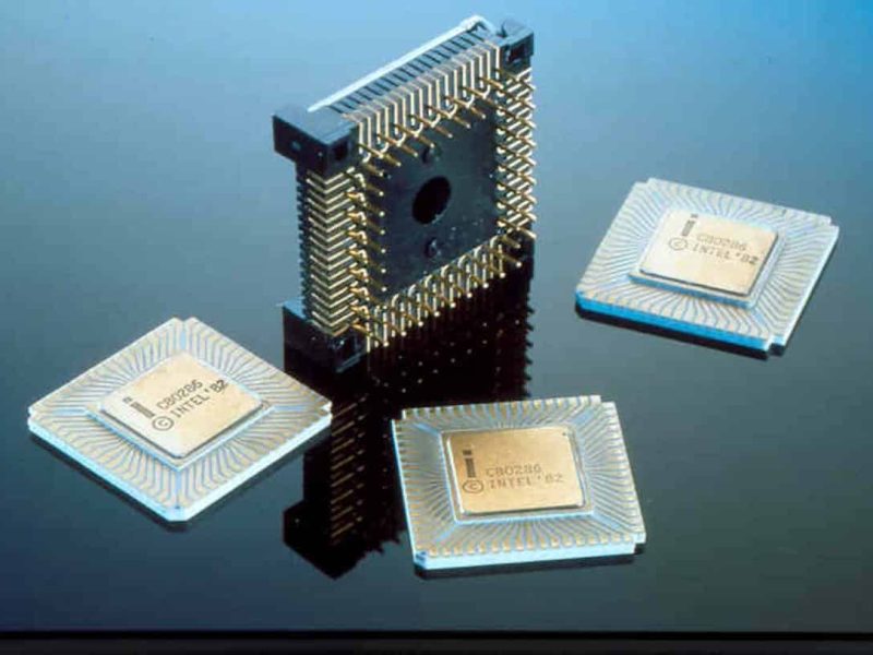 L'Intel 80286 : la puce qui a transformé le PC en une « machine série » (et a ouvert l'ère de l'AT)