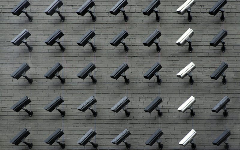 La vidéosurveillance avec l'IA vise un marché de 58,6 milliards en 2035