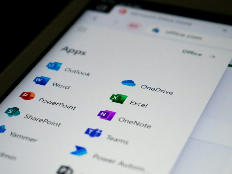 Microsoft Word change ses règles : vos documents seront désormais enregistrés dans le cloud par défaut