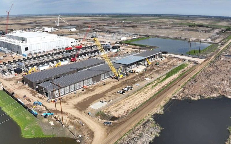 Realty Income et Cloud Capital créent un véhicule de 6 milliards pour des centres de données