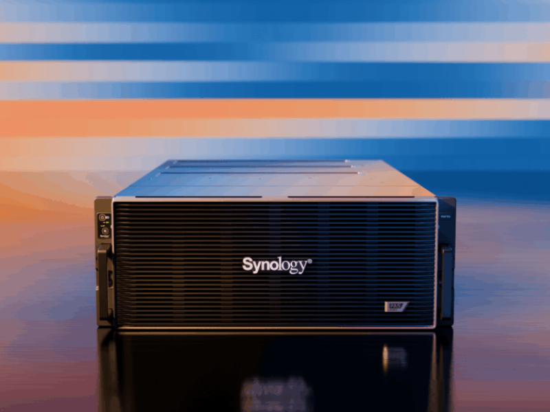 Synology lance le PAS7700, une nouvelle solution de stockage conçue pour des environnements d'entreprise critiques