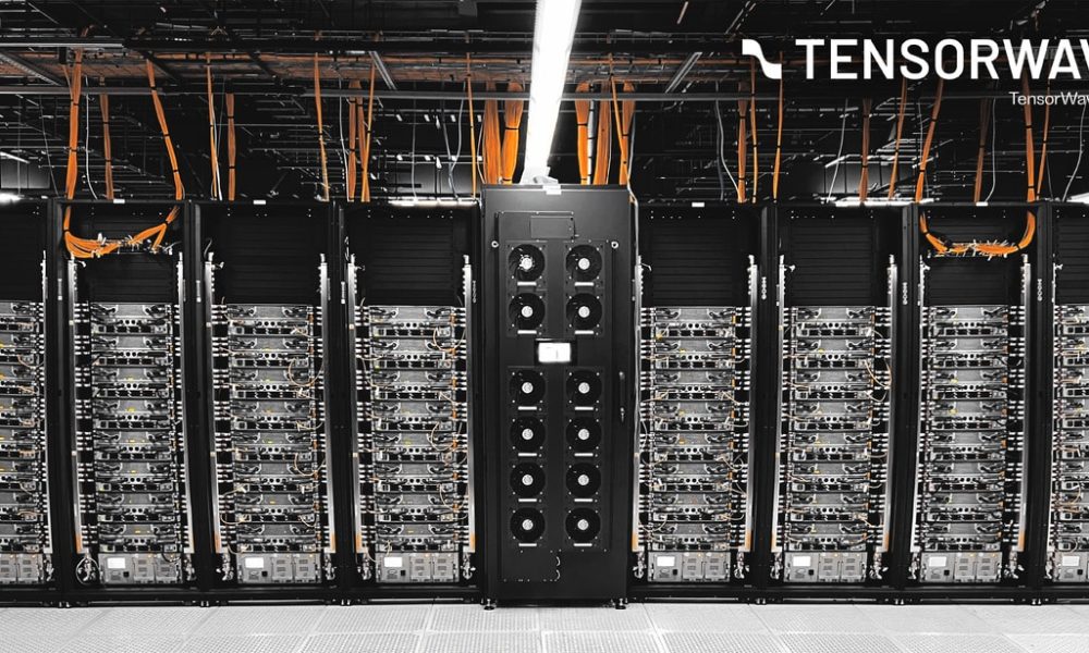 TensorWave déploie le plus grand cluster de GPU AMD pour l'entraînement d'IA en Amérique du Nord avec 8 192 accélérateurs MI325X et refroidissement liquide direct