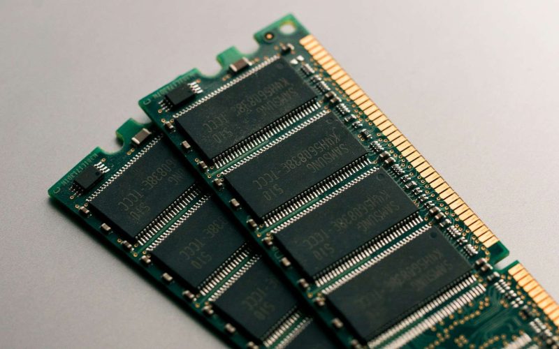 UltraRAM : la mémoire qui promet de combiner stockage et RAM en une seule puce