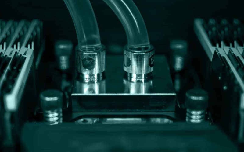 Vertiv clôture l'acquisition de PurgeRite pour environ 1 milliard de dollars afin de renforcer son engagement dans la refroidissement liquide pour les centres de données