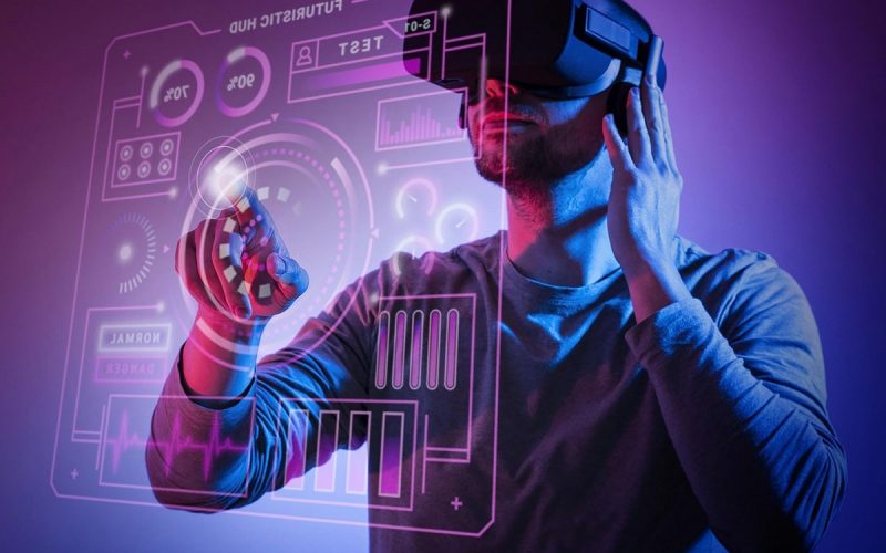 Deloitte lance Silicon to Service pour accélérer l'adoption de l'intelligence artificielle dans le secteur public.